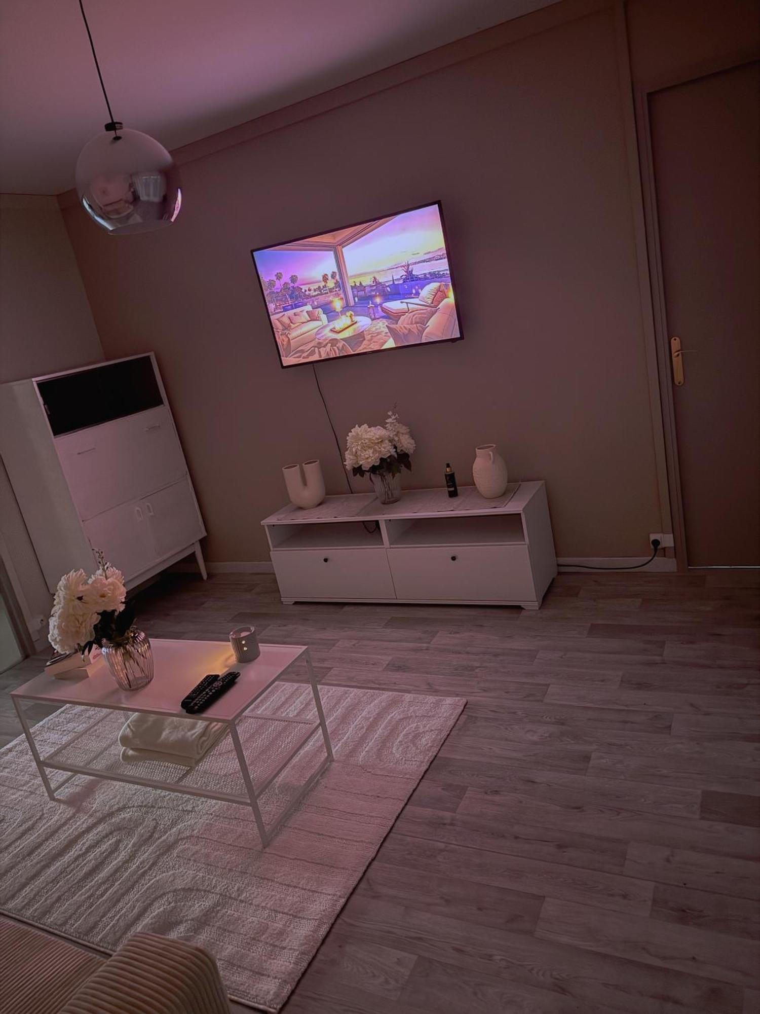 Le 6Eme Ciel Apartment Arras Bagian luar foto